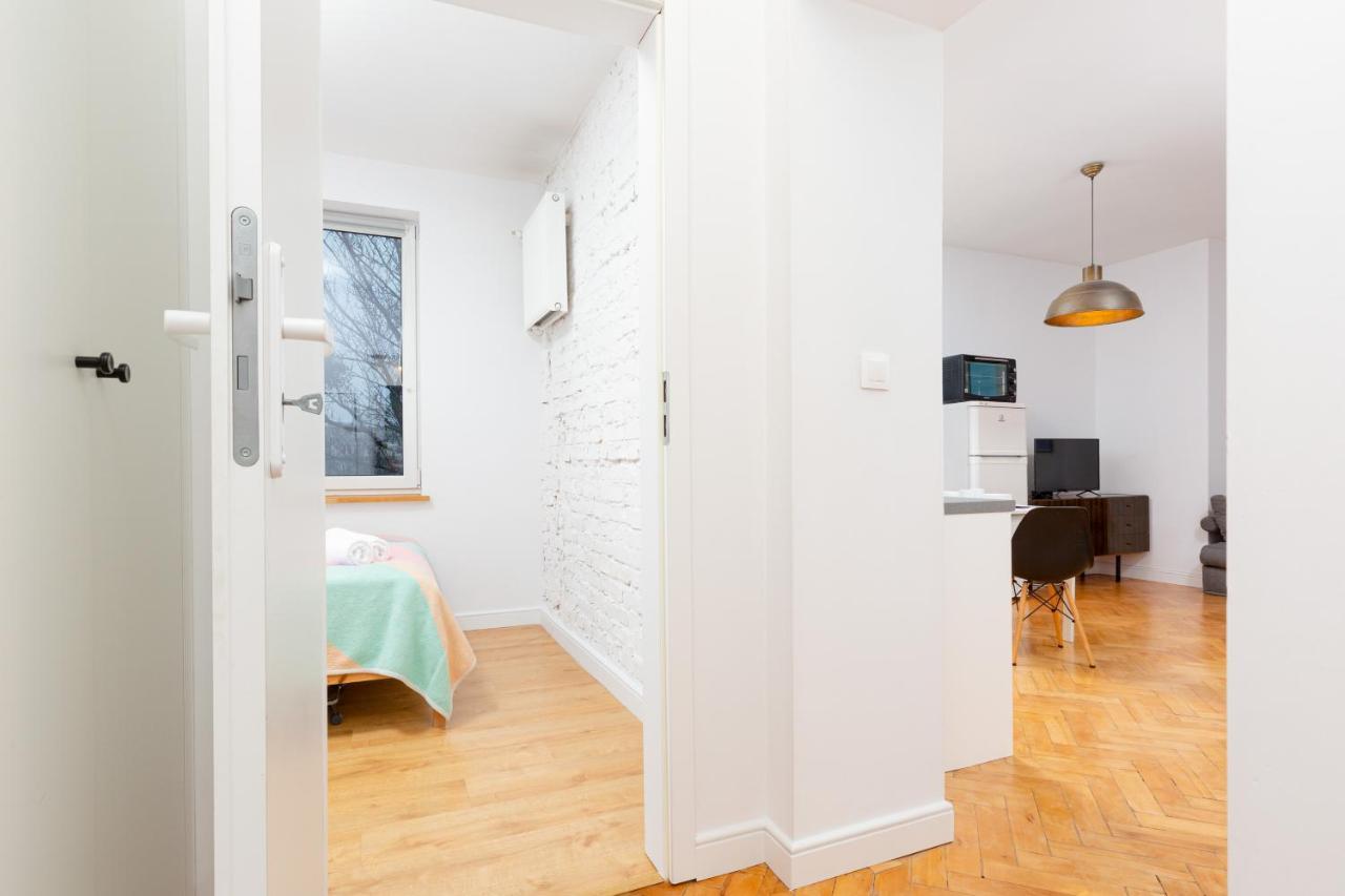 Mokotow Apartment Metro Raclawicka By Renters Warszawa Exteriör bild