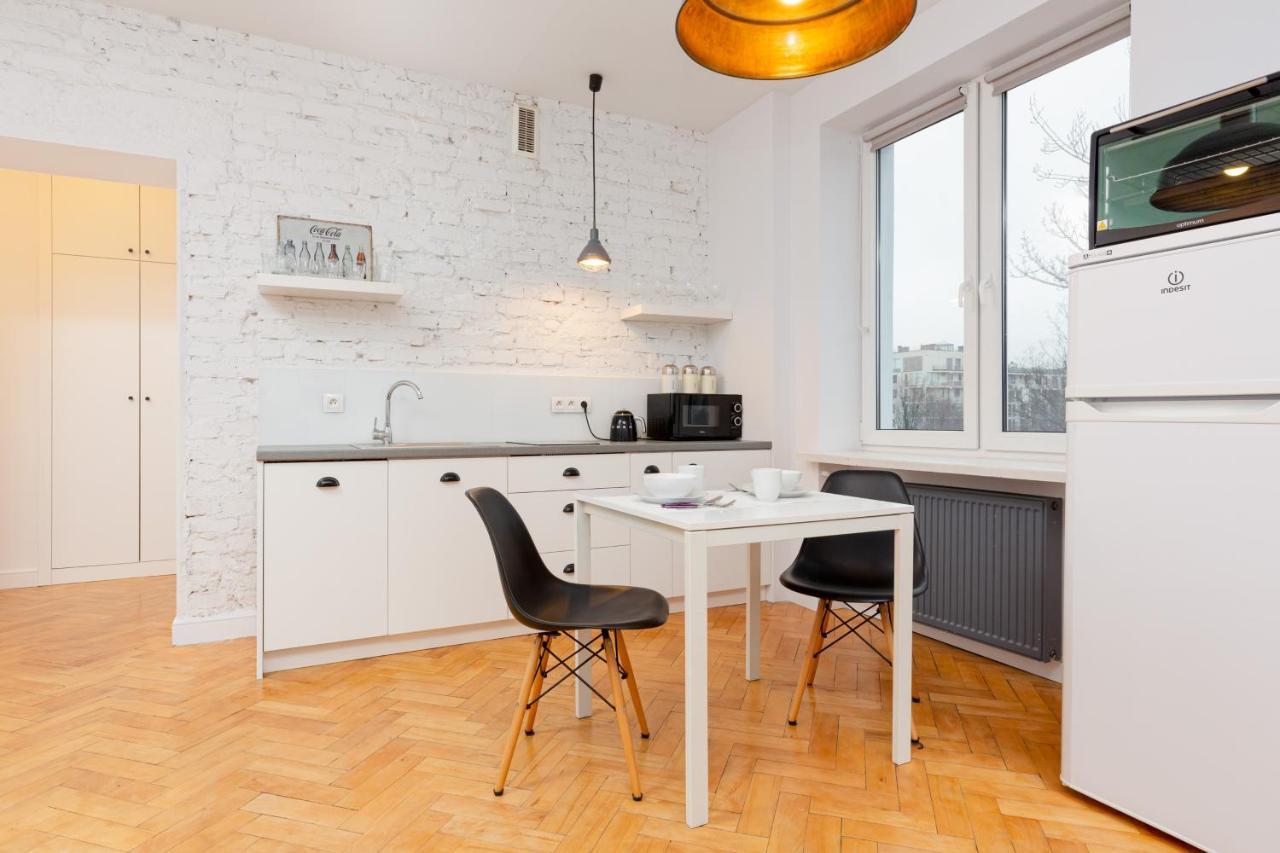 Mokotow Apartment Metro Raclawicka By Renters Warszawa Exteriör bild